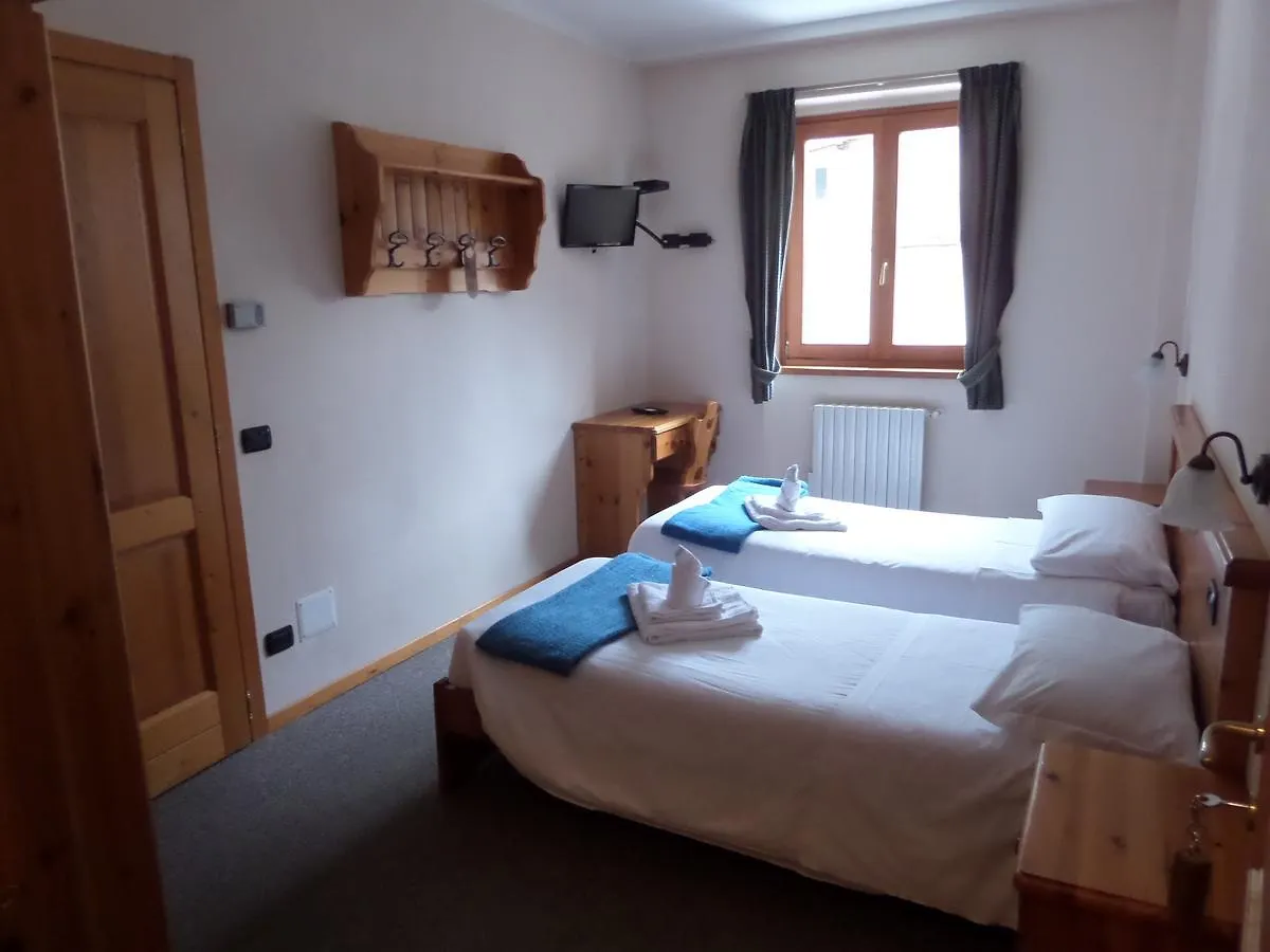 Albergo Valle Del Bitto Gerola Alta 3*,